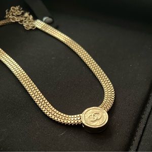 Chanel choker necklace